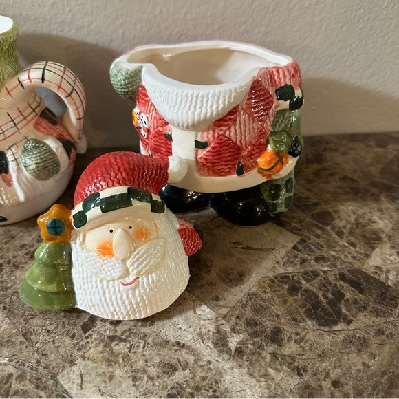 Christmas Santa And Snowman Sugar And Creamer Containers - Picture 6 of 14